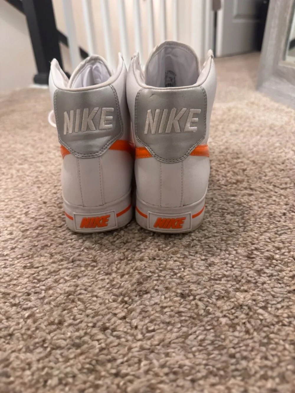 Nike Blazer Mid '77 Sneakers